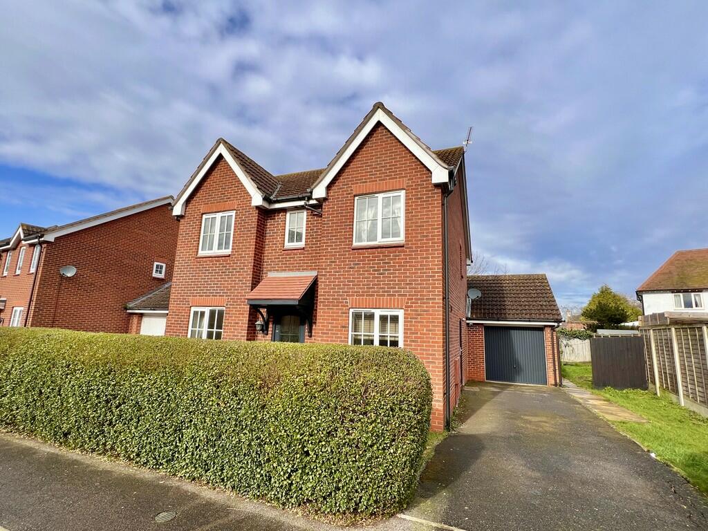 4 bedroom detached house for rent in Wickliffe Park Claypole