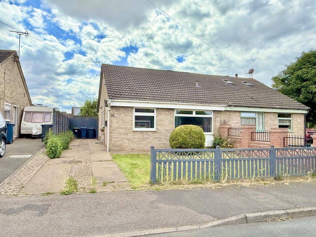 Main image of property: Smite Close, Whatton, Nottingham