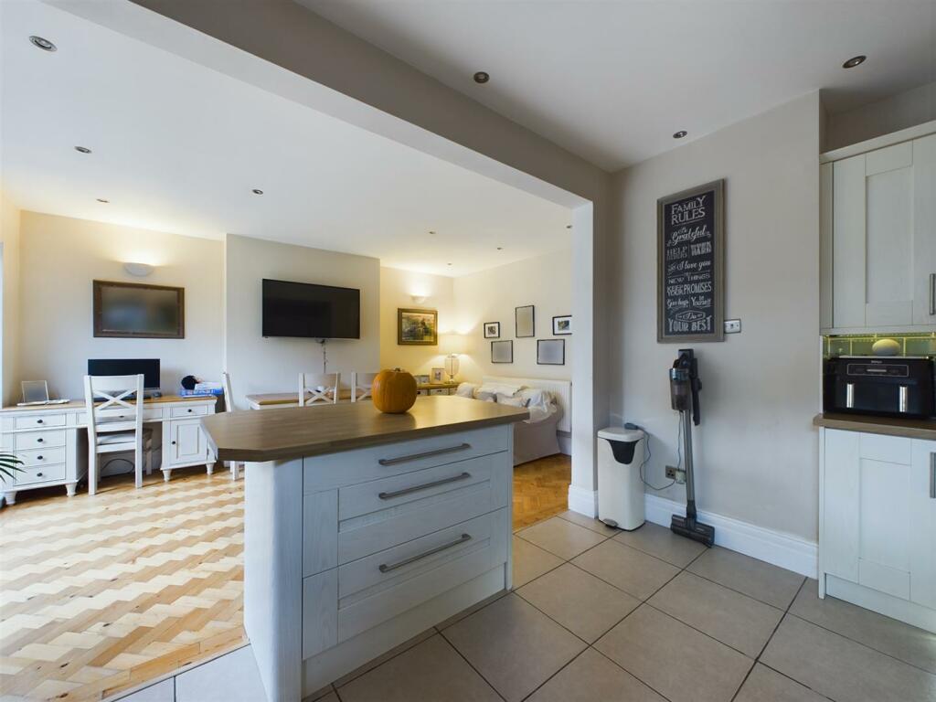 Additional property image - Lymington Road, Wallasey