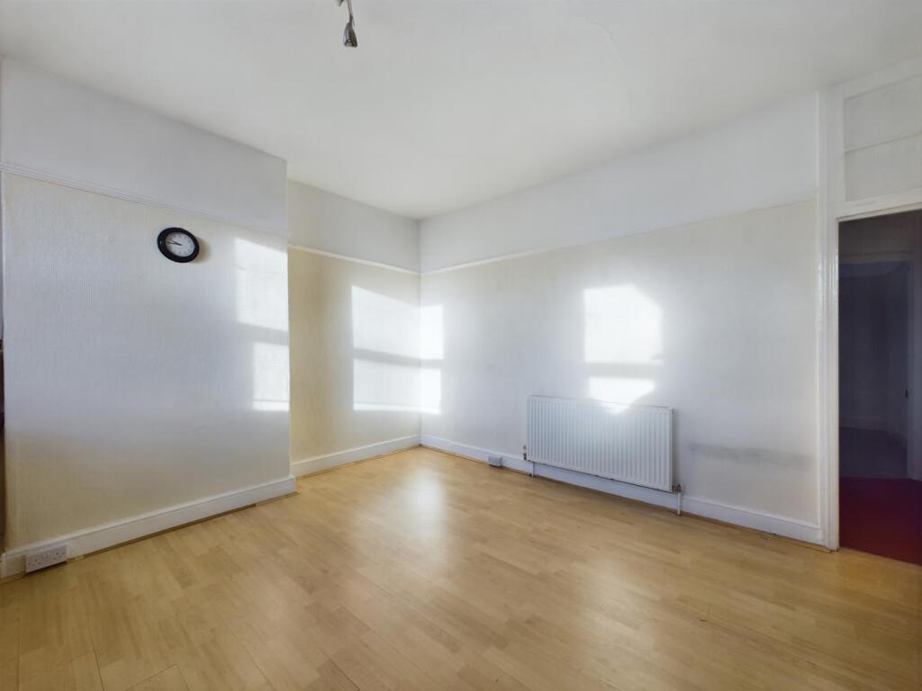 Additional property image - Marine Park Mansions, Wellington Road, Wallasey