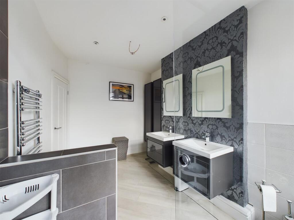 Additional property image - Wellington Road, Wallasey