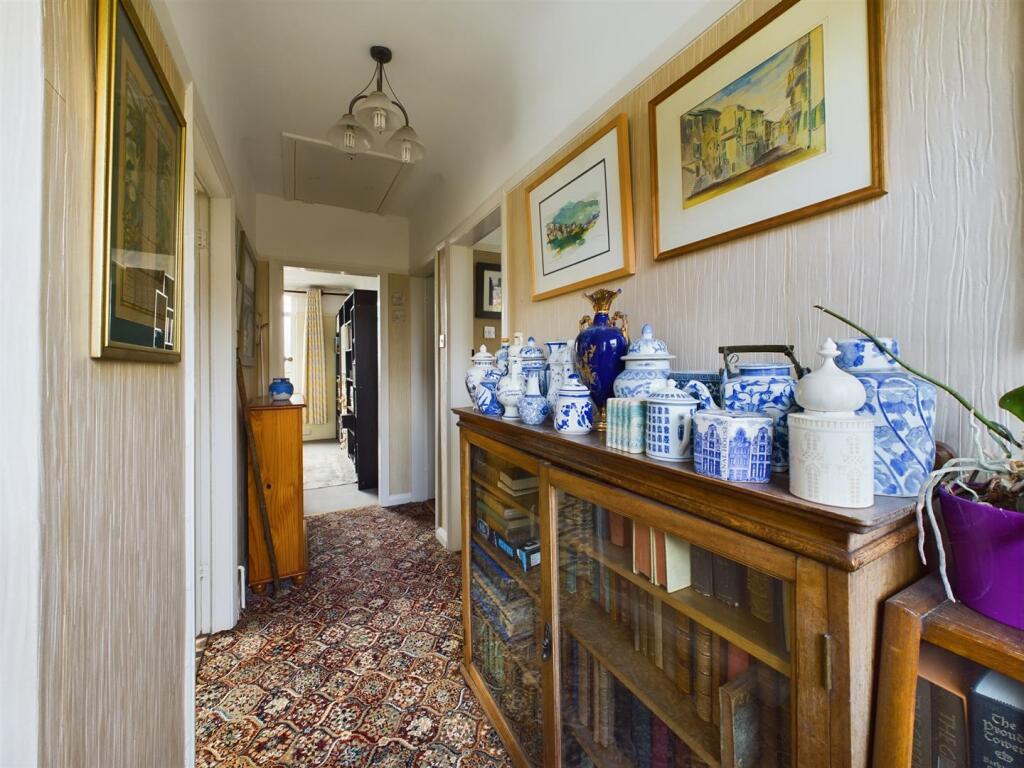 Additional property image - Cliff Road, Wallasey
