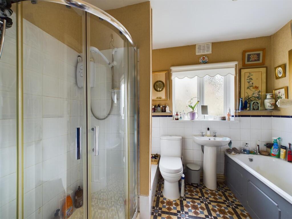 Additional property image - Cliff Road, Wallasey