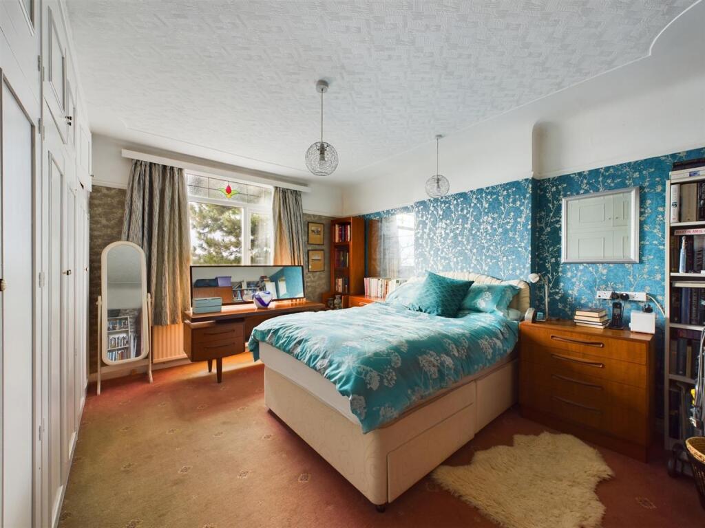 Additional property image - Cliff Road, Wallasey