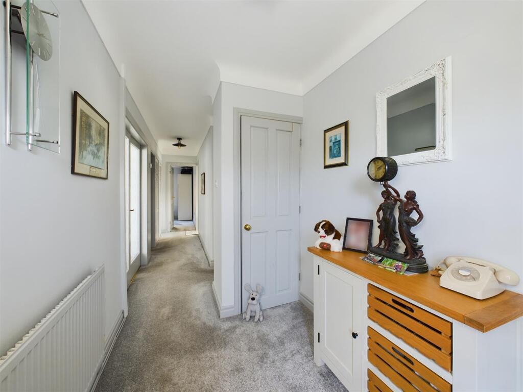 Additional property image - Links Close, Wallasey