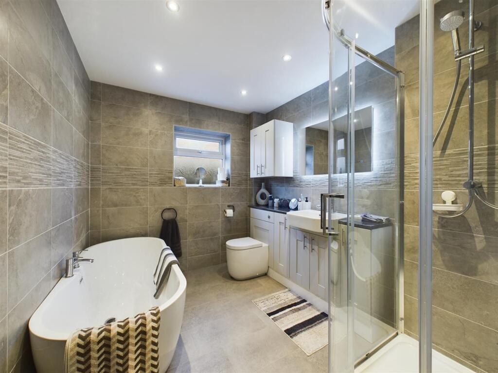 Additional property image - Links Close, Wallasey