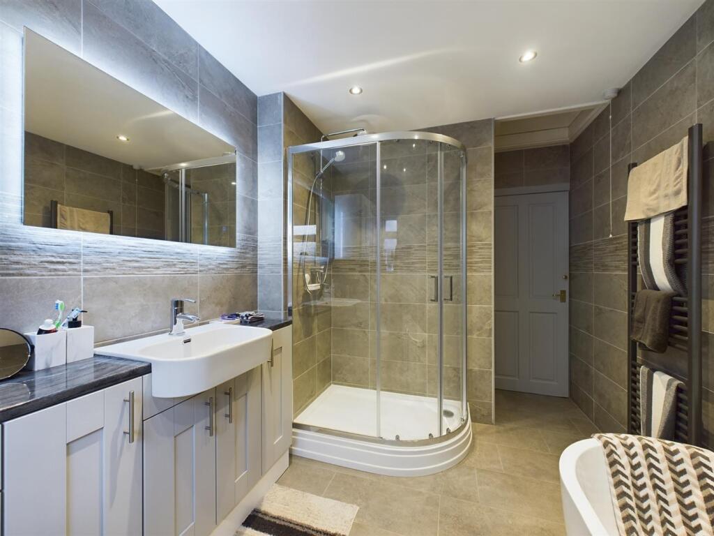 Additional property image - Links Close, Wallasey