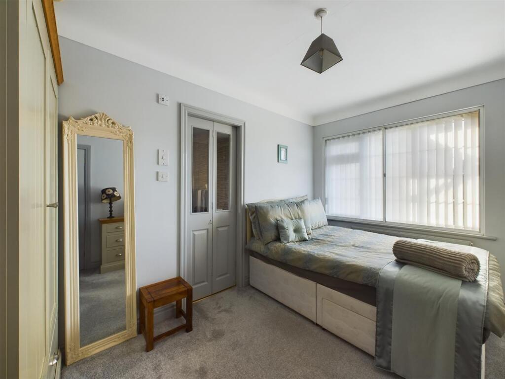 Additional property image - Links Close, Wallasey