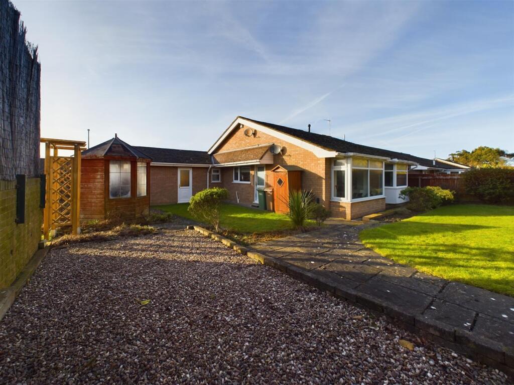 Additional property image - Links Close, Wallasey