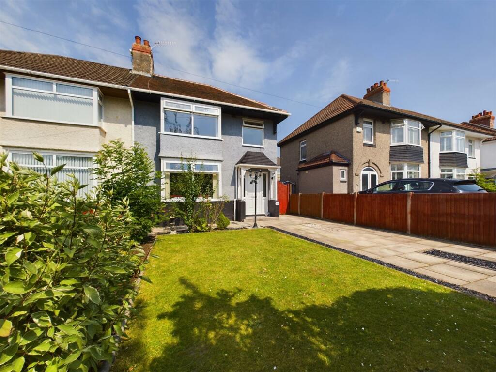 3 bedroom semidetached house for sale in Borough Road, Birkenhead, CH42