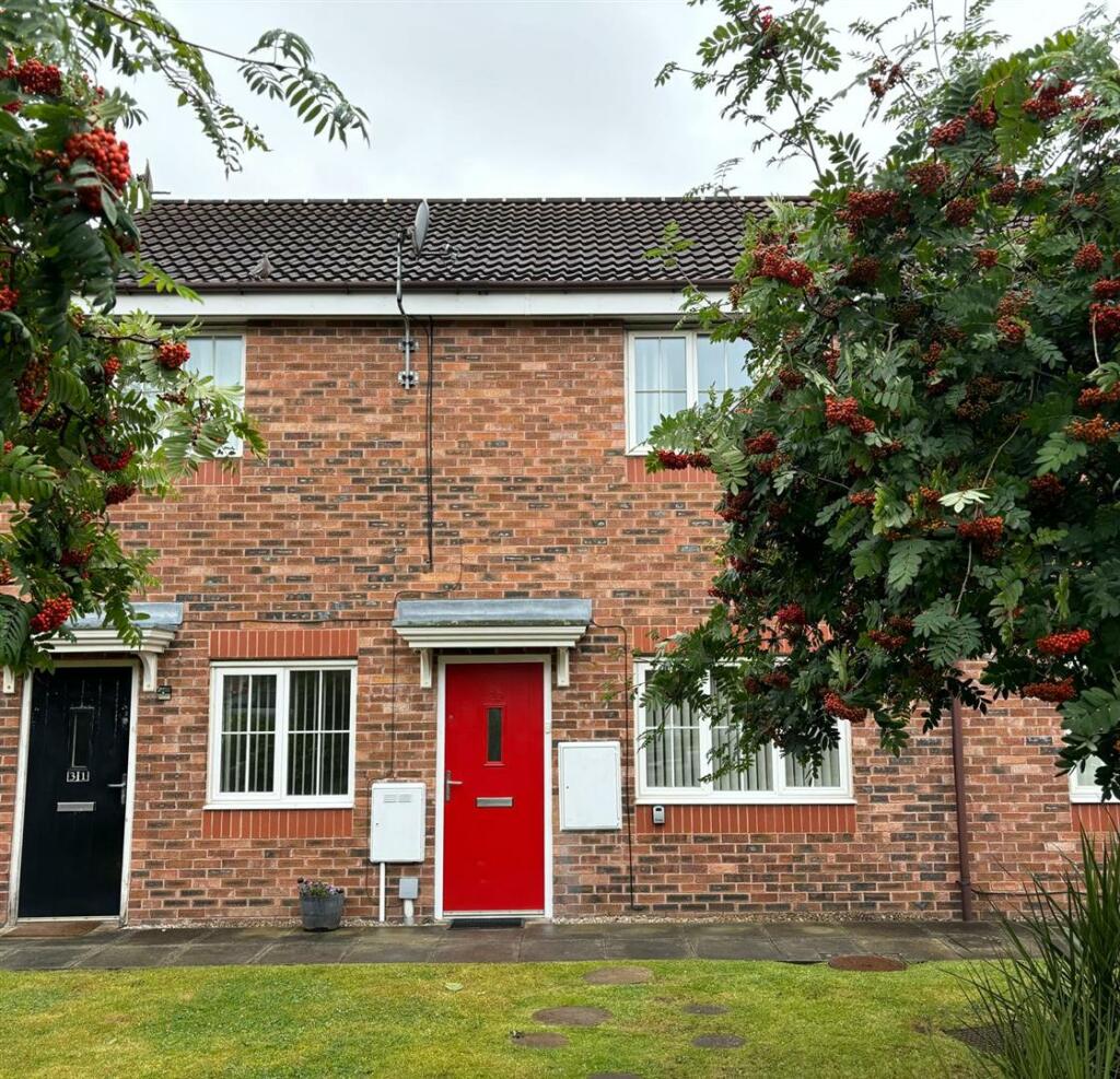 2 bedroom flat for sale in Coronation Avenue, Wallasey, CH45