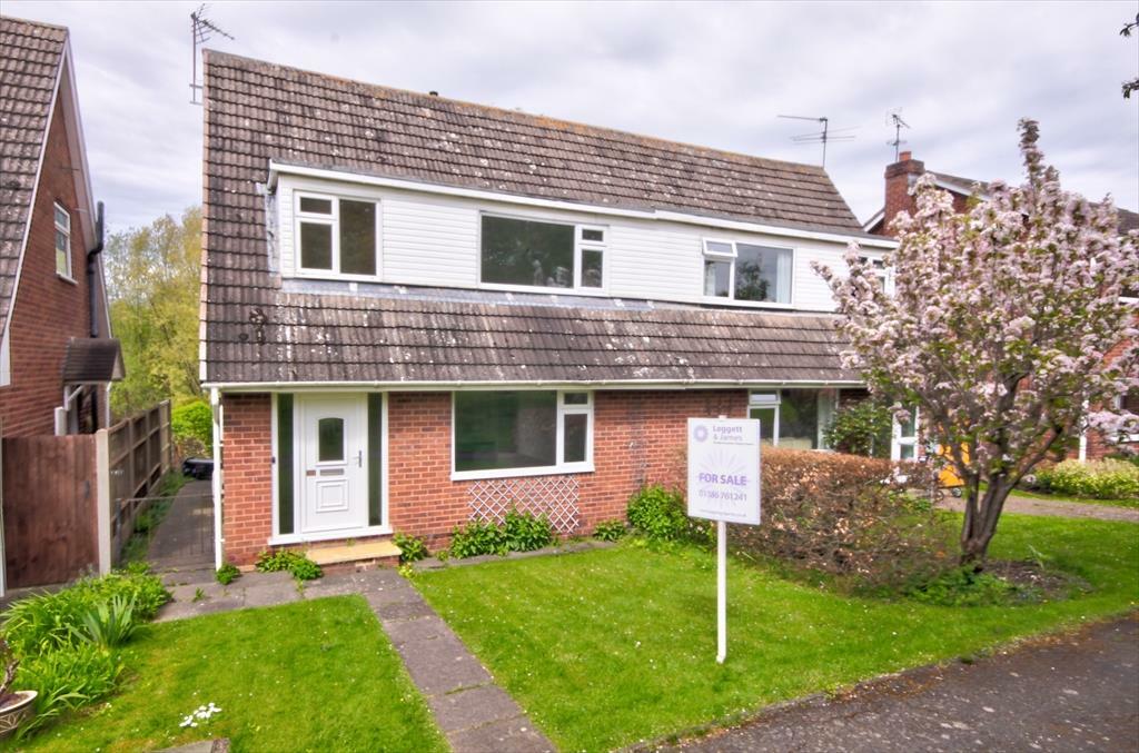 3 bedroom semidetached house for sale in Avon Green, Wyre Piddle