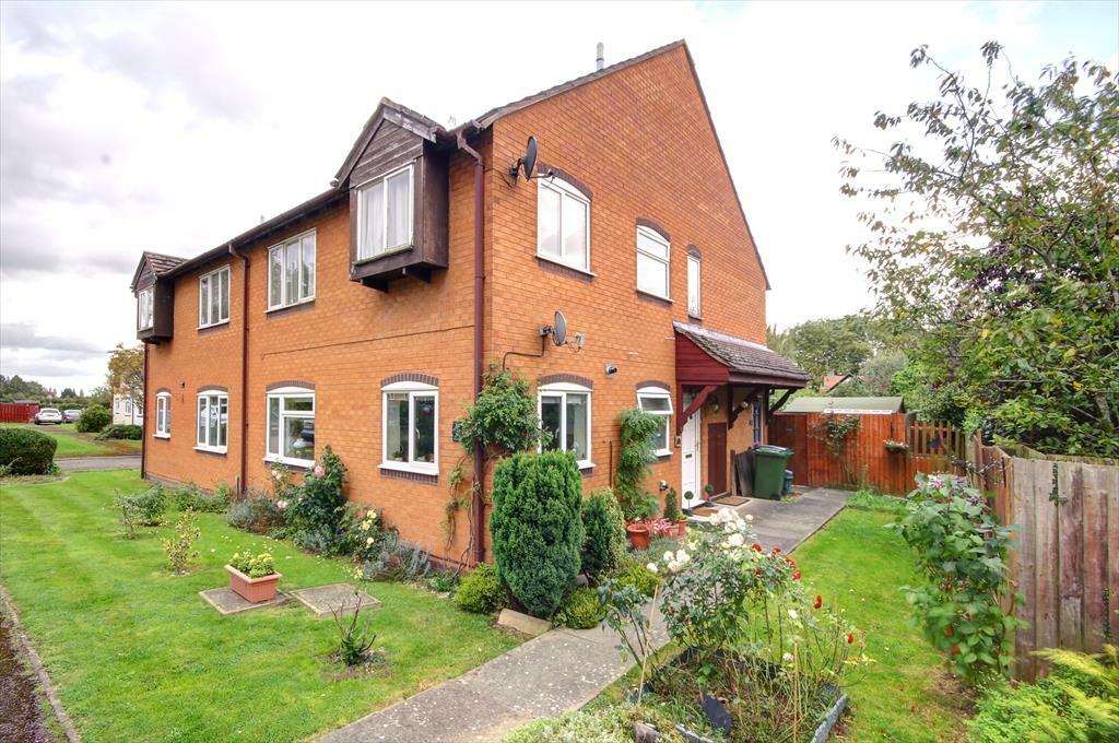 2 bedroom for sale in Tithe Court, Middle Littleton, Evesham