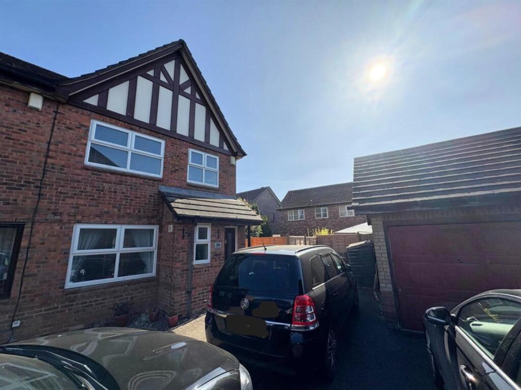 Main image of property: St. Catherines Road, Evesham