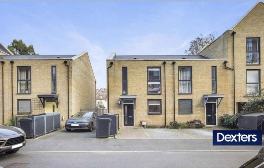 Main image of property: Bathurst Square, London