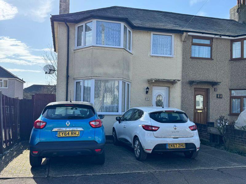 Main image of property: *** EXTENDED *** OFF STREET PARKING  *** Suffolk Avenue< Leigh on Sea 