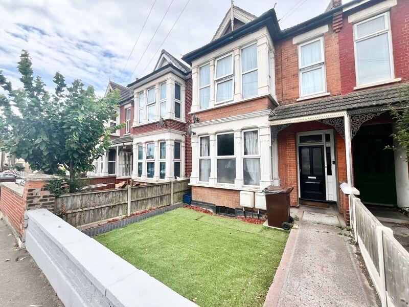 Main image of property: Southchurch Avenue, Southend-On-Sea