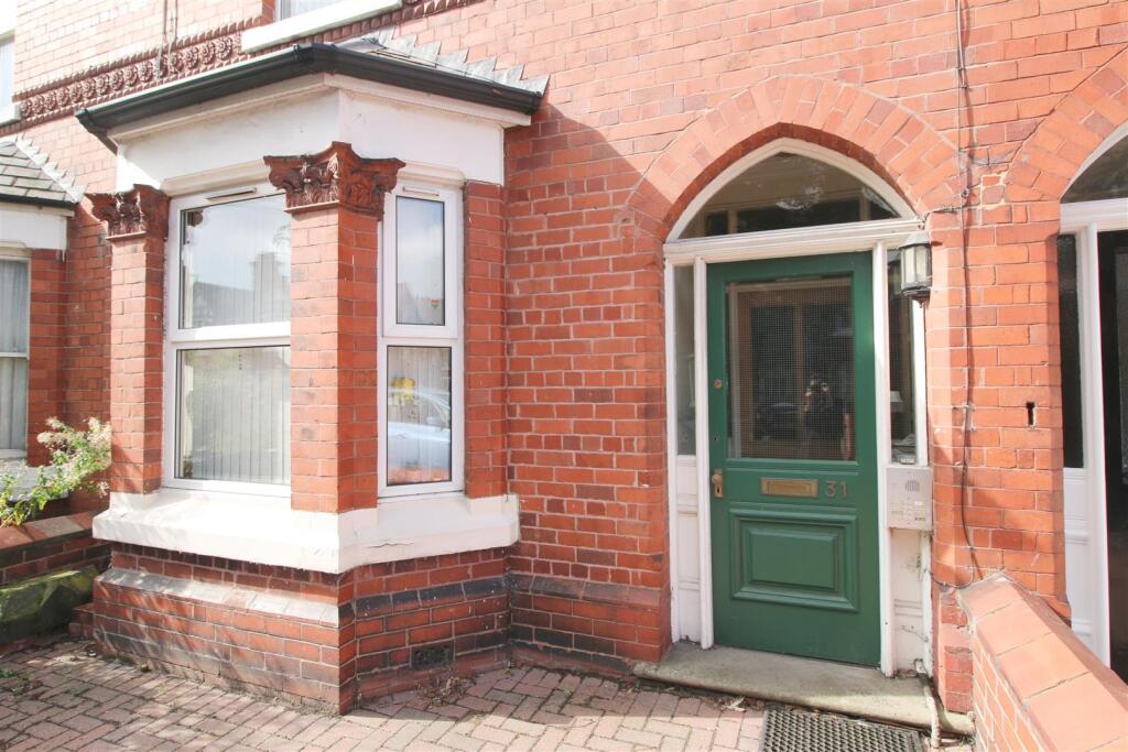 Main image of property: Halkyn Road, Chester, Cheshire, CH2