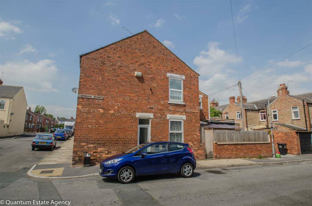 2 bedroom end of terrace house for rent in Chatsworth Terrace, York, YO26