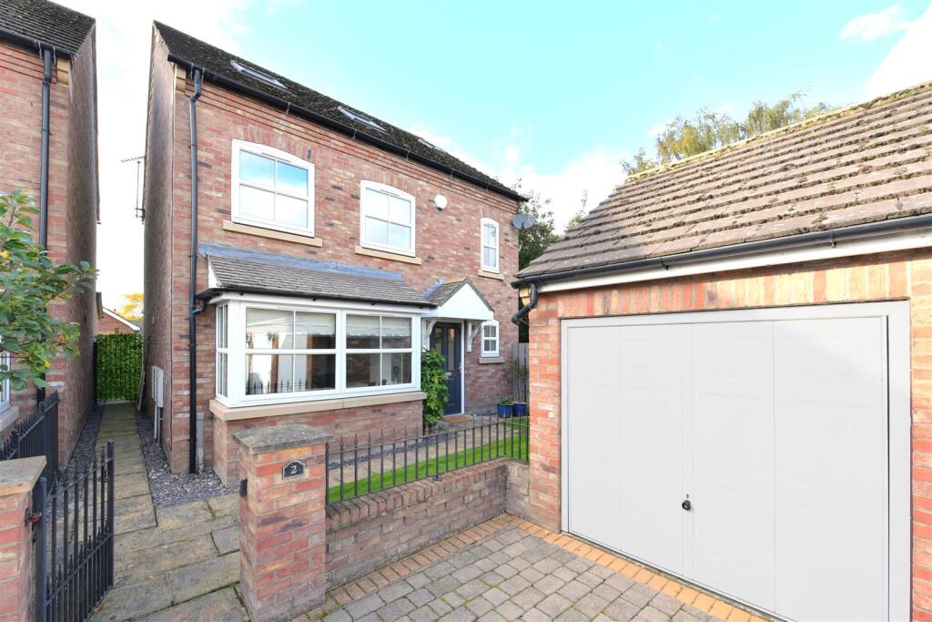 Main image of property: Horseman Court, Copmanthorpe, York