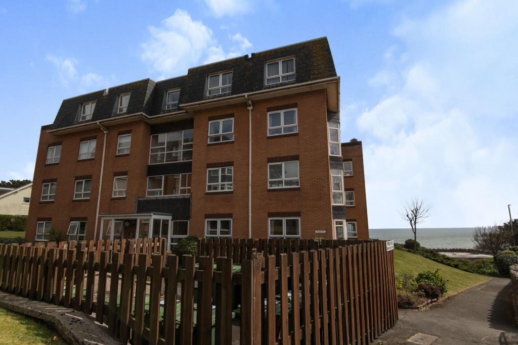 1 bedroom flat for sale in Bursledon Court, 2 East Cliff Road, Dawlish