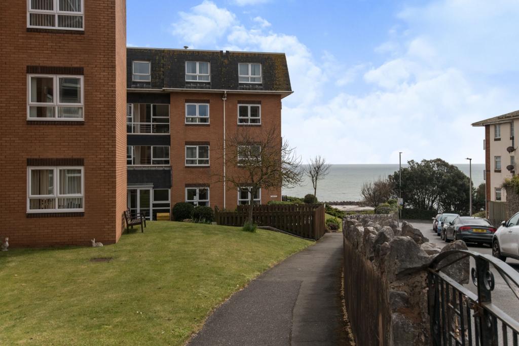 1 bedroom flat for sale in Bursledon Court, 2 East Cliff Road, Dawlish