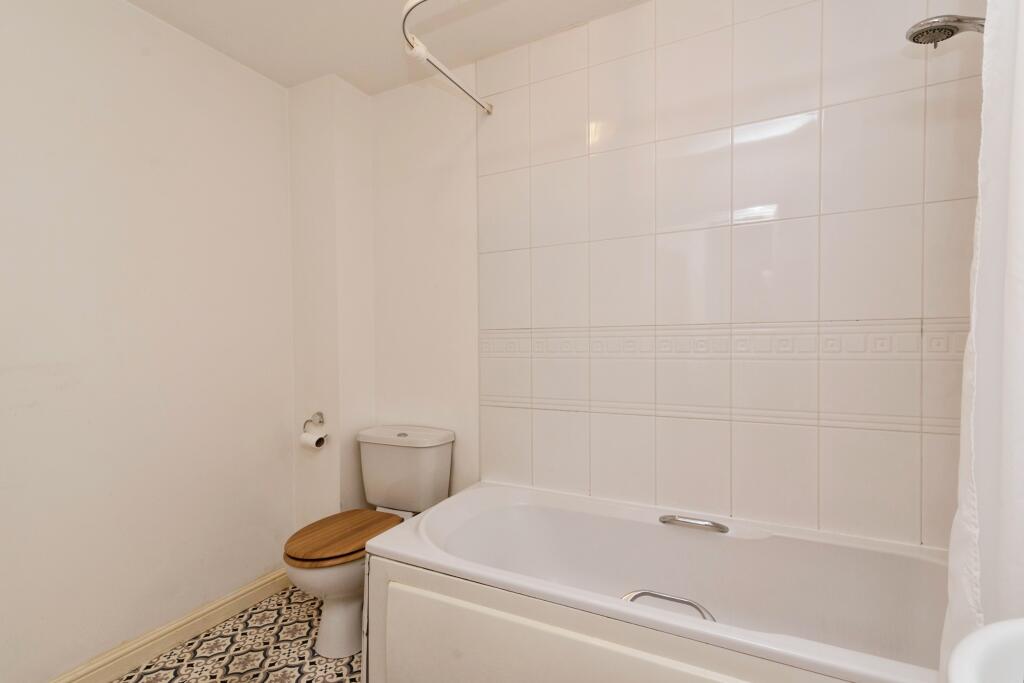 Additional property image - Anvil Street, Bristol, BS2