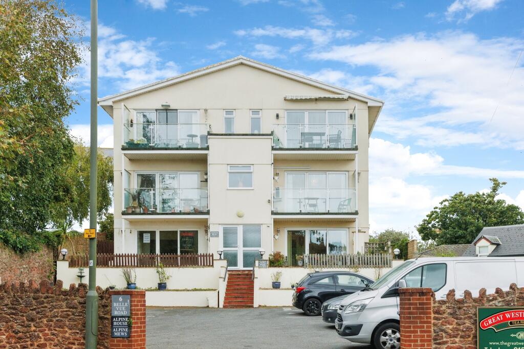2 bedroom flat for sale in Belle Vue Road, Paignton, Devon, TQ4
