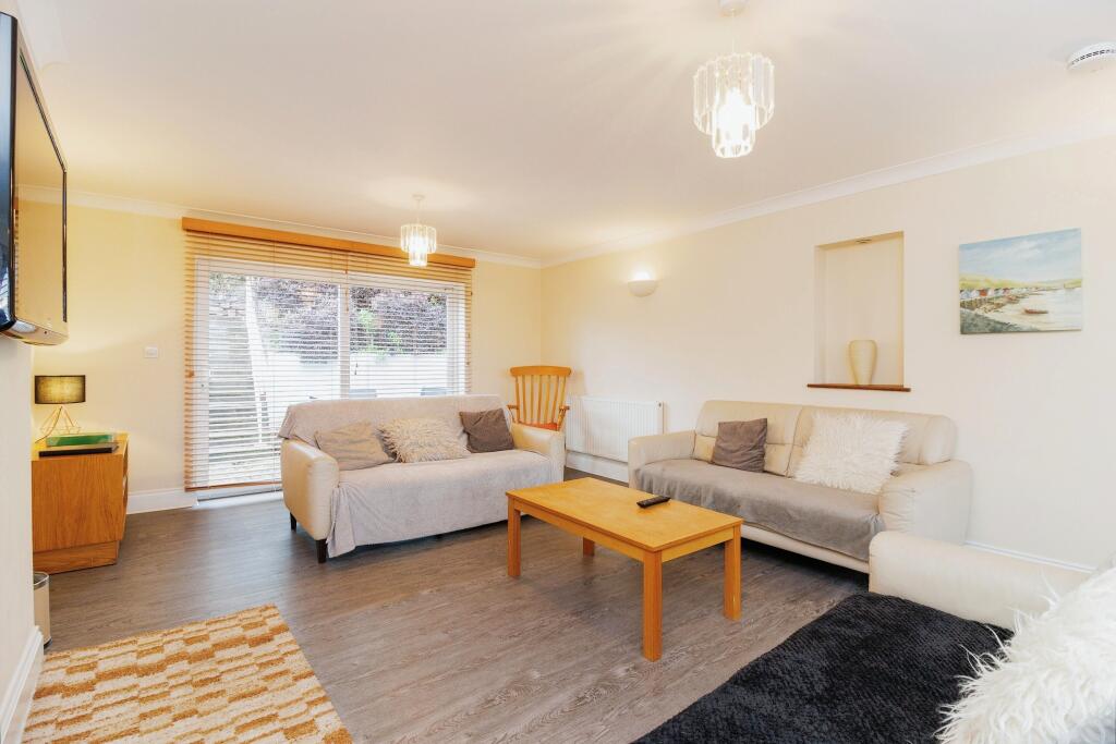 Main image of property: Alta Vista Road, Paignton, Devon, TQ4