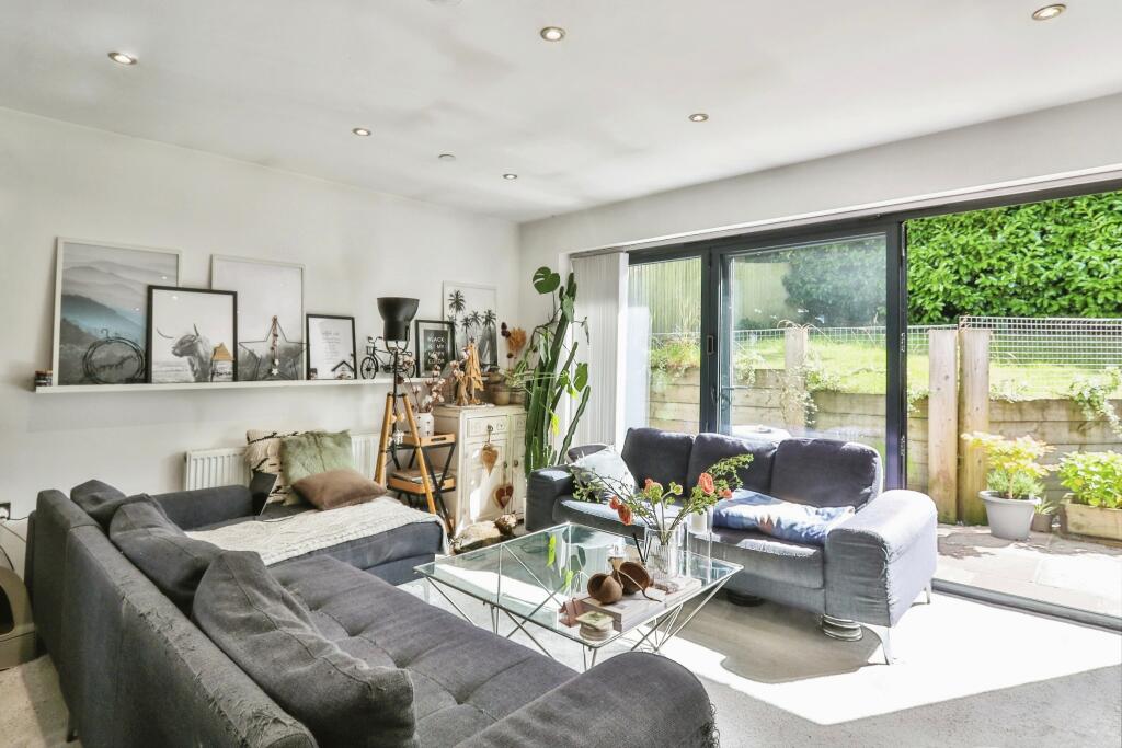 Additional property image - Herbert Avenue, Poole, BH12