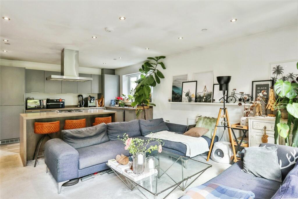 Additional property image - Herbert Avenue, Poole, BH12