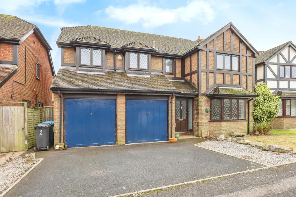Additional property image - Charlotte Close, Talbot Village, BH12