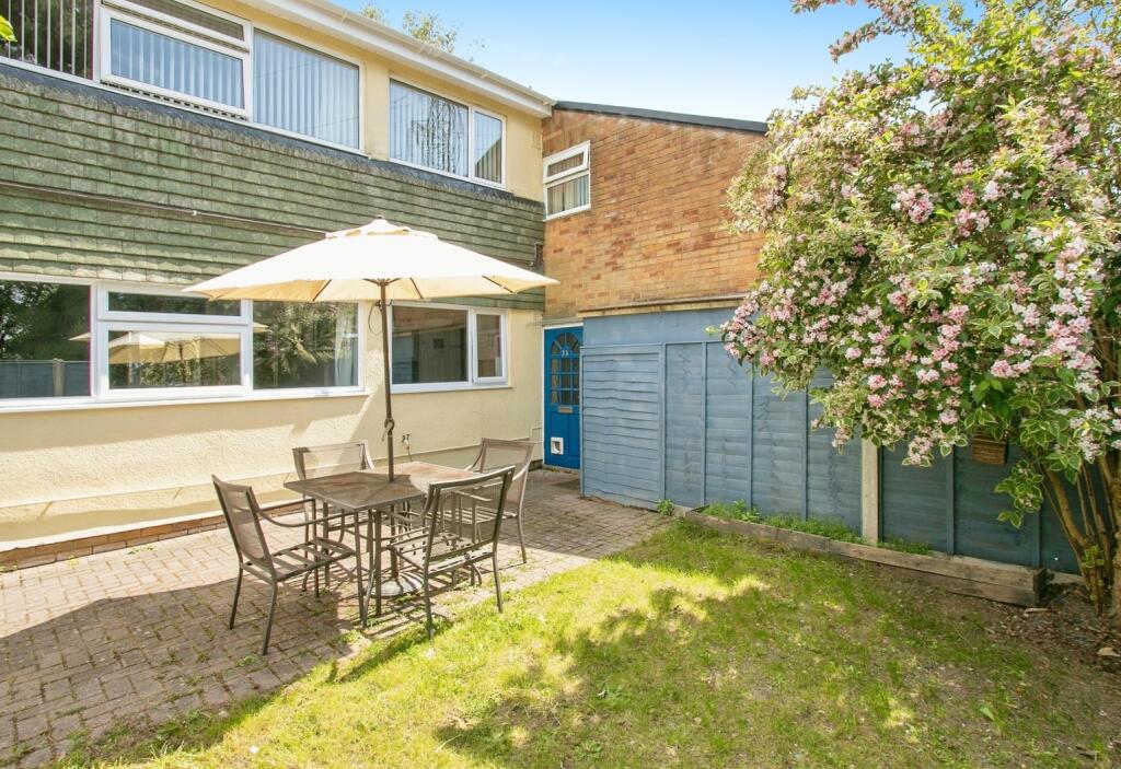 Main image of property: Farnham Road, Branksome, Poole, BH12