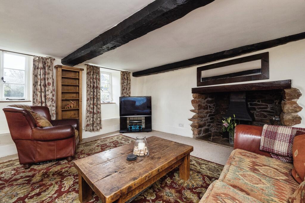 3 bedroom detached house for sale in East Ogwell, Newton Abbot, TQ12