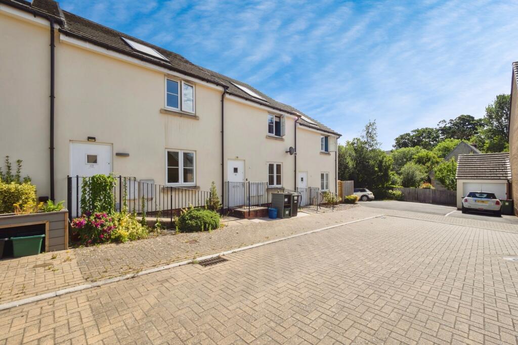 Main image of property: Lower Trindle Close, Chudleigh, Newton Abbot, Devon, TQ13