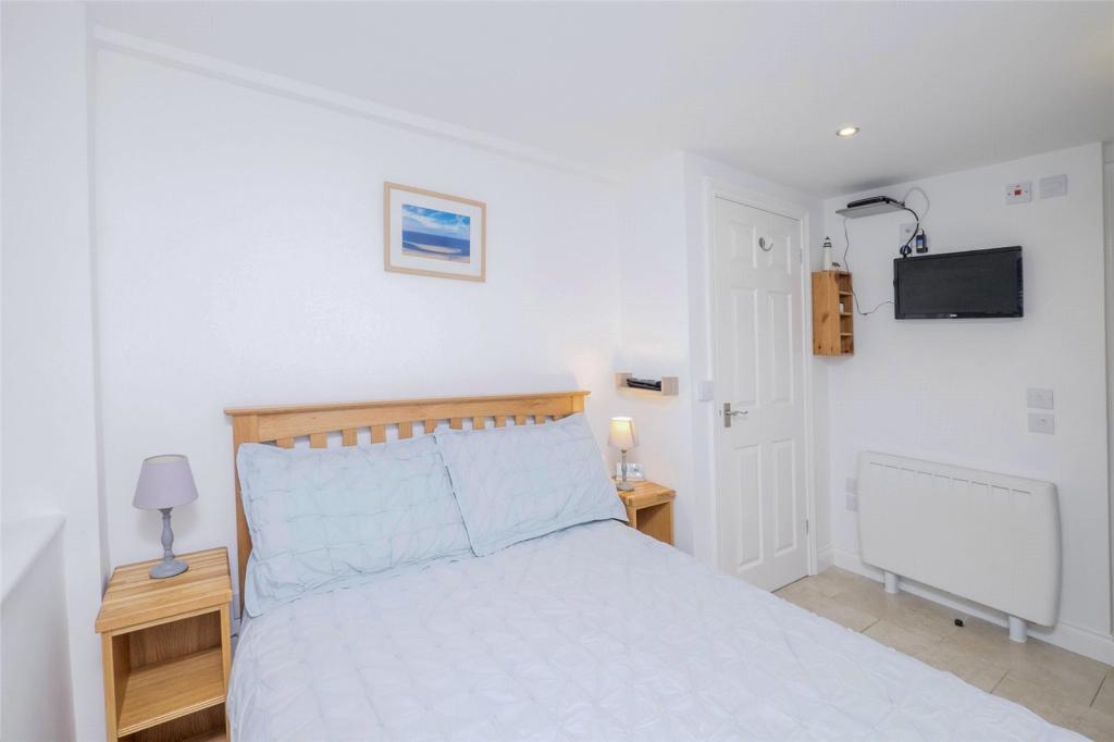 1 bedroom flat for sale in The Valley, Porthcurno, St. Levan, Penzance