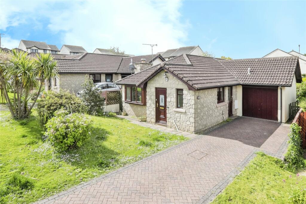 2 bedroom bungalow for sale in Meadow View, Goldsithney, Penzance