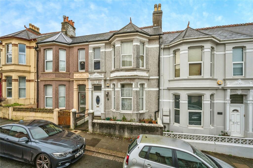 3 bedroom terraced house for sale in Sea View Avenue, Plymouth, Devon, PL4