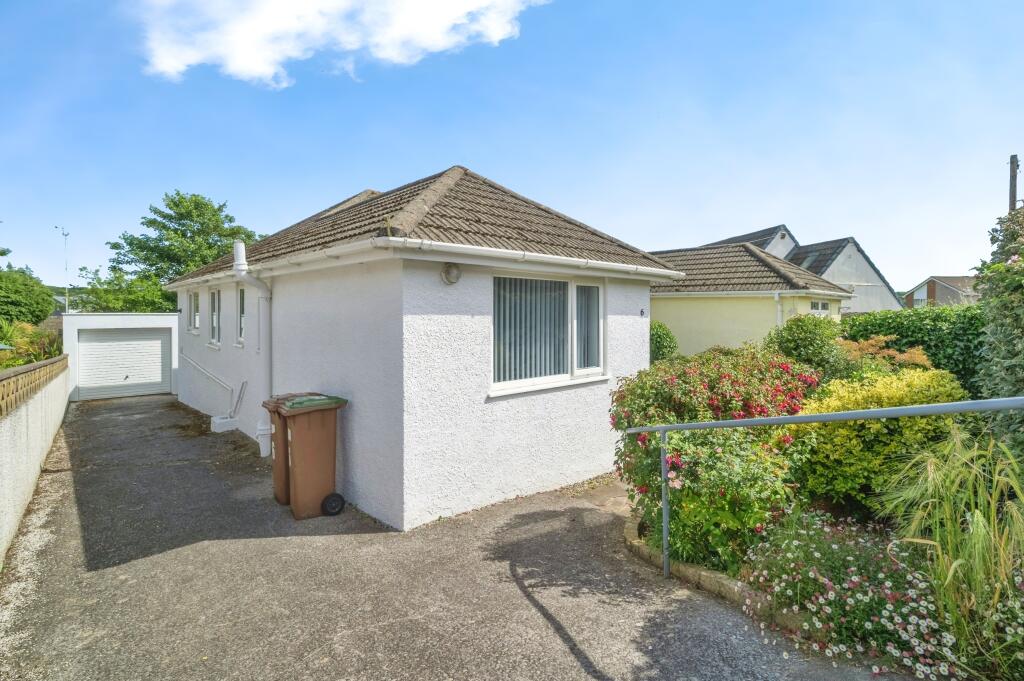2 bedroom bungalow for sale in Hilldale Road, Plymouth, Devon, PL9