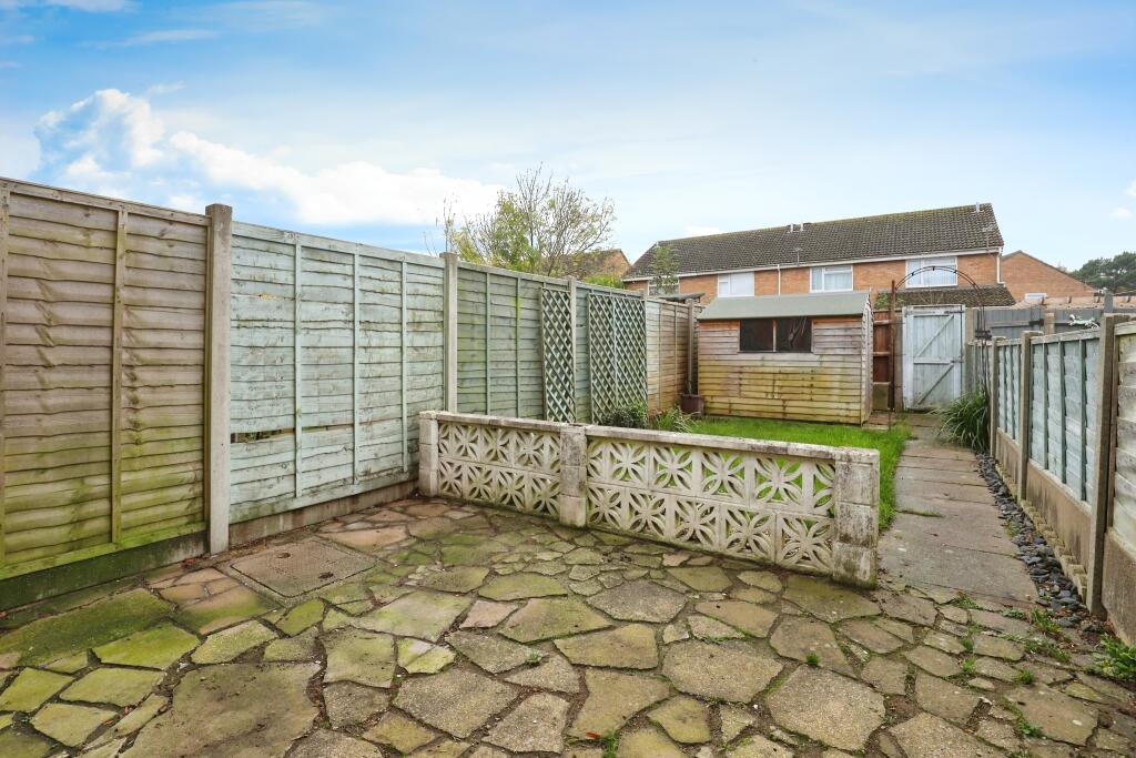 Additional property image - Charlton Close, MUSCLIFF, Bournemouth, Dorset, BH9
