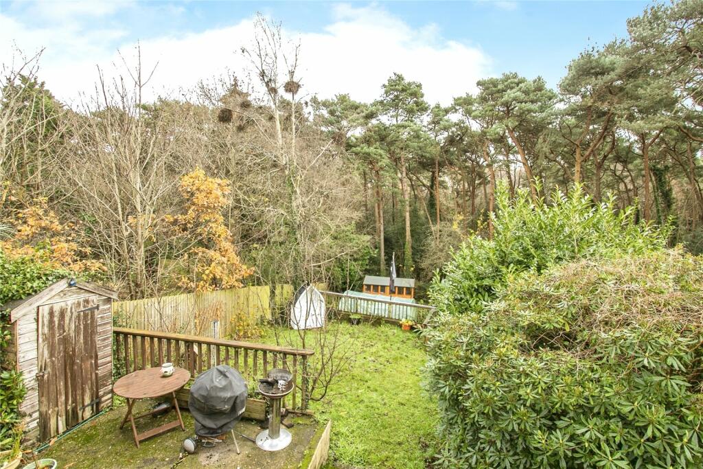 Additional property image - Pine Vale Crescent, Bournemouth, BH10