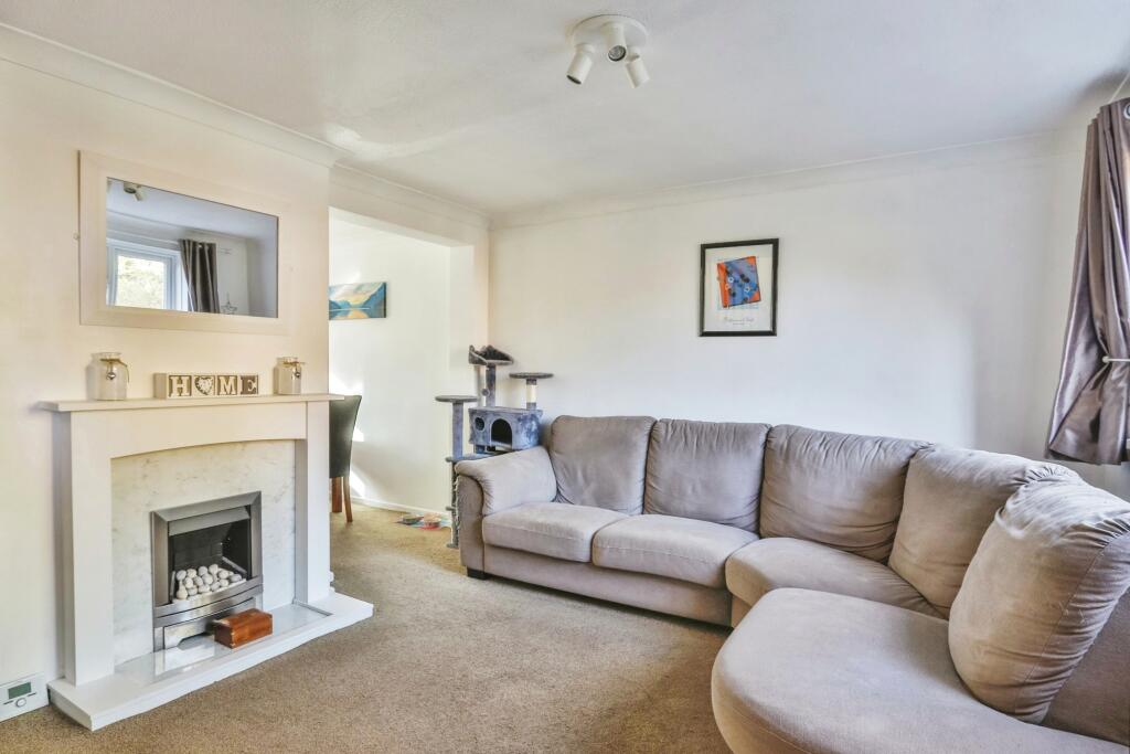 Additional property image - Plantagenet Crescent, Bournemouth, Dorset, BH11