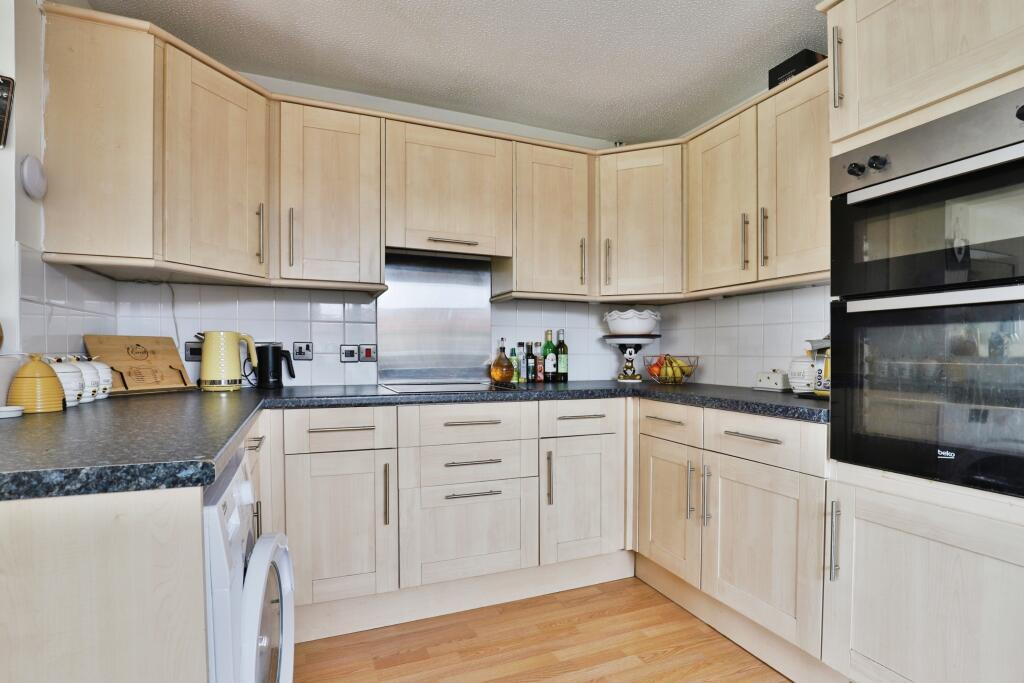 Additional property image - Tarrant Road, MUSCLIFF, Bournemouth, Dorset, BH9