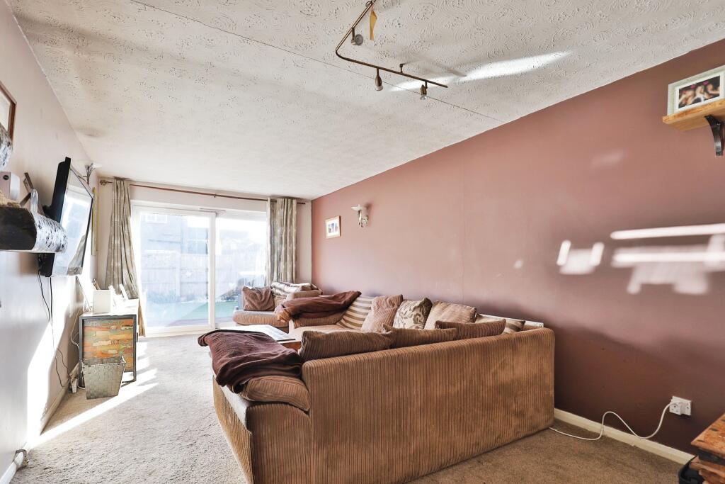 Additional property image - Heather Close, THROOP, Bournemouth, Dorset, BH8