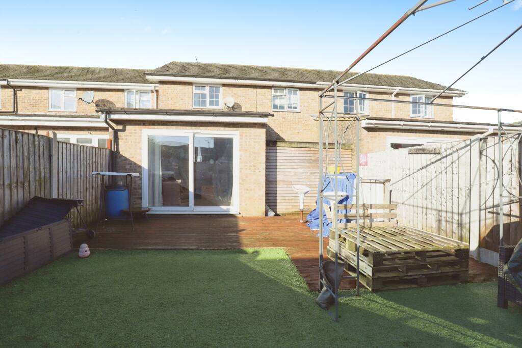 Additional property image - Heather Close, THROOP, Bournemouth, Dorset, BH8