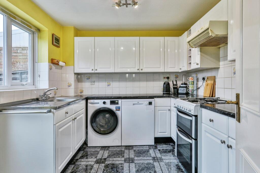 Additional property image - Braishfield Gardens, THROOP, Bournemouth, Dorset, BH8