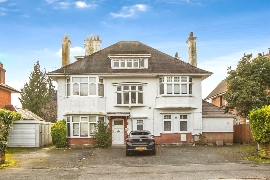 Main image of property: Milton Road, CHARMINSTER, Bournemouth, Dorset, BH8