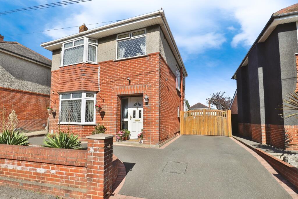 Main image of property: Hood Crescent, WALLISDOWN, Bournemouth, Dorset, BH10