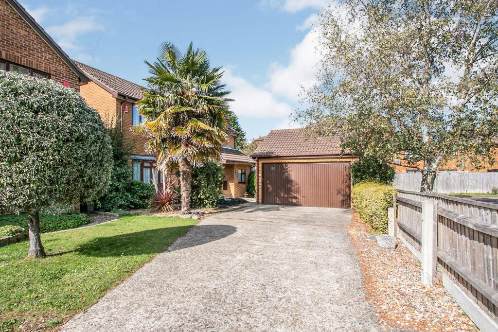 4 bedroom detached house for sale in 'Kimberwood', 36 Drew Close