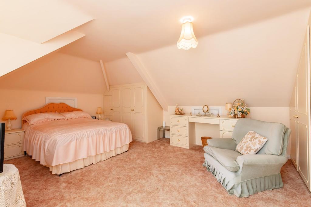 3 bedroom bungalow for sale in Whitchurch Road, Tavistock, PL19